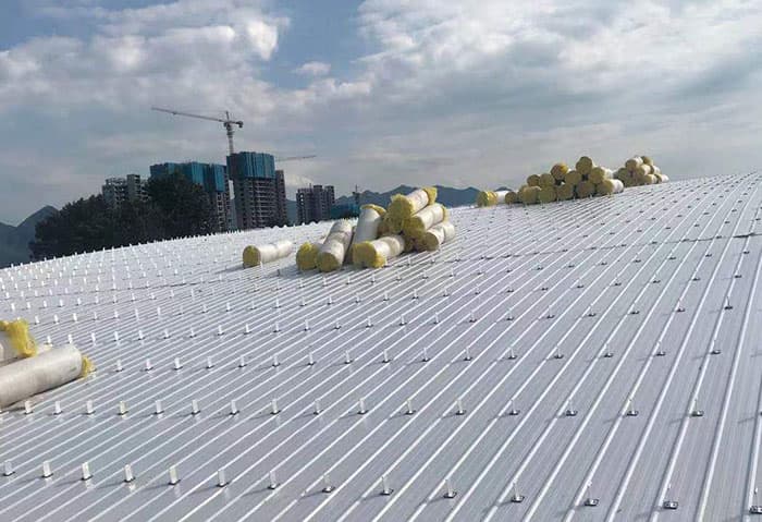 网架公司是如何给网架做隔热保温工作的呢